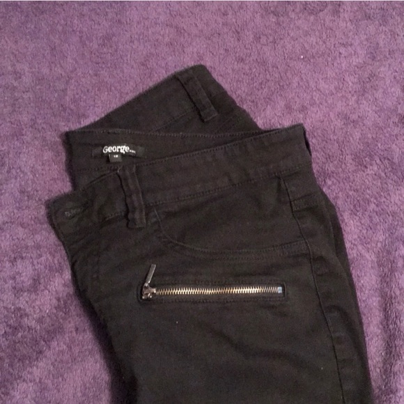 Women’s Black Jeggings - Picture 4 of 6